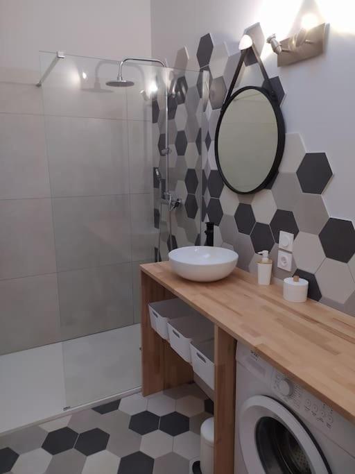 Le Petit Pied A Terre Du Luberon * Merindol
